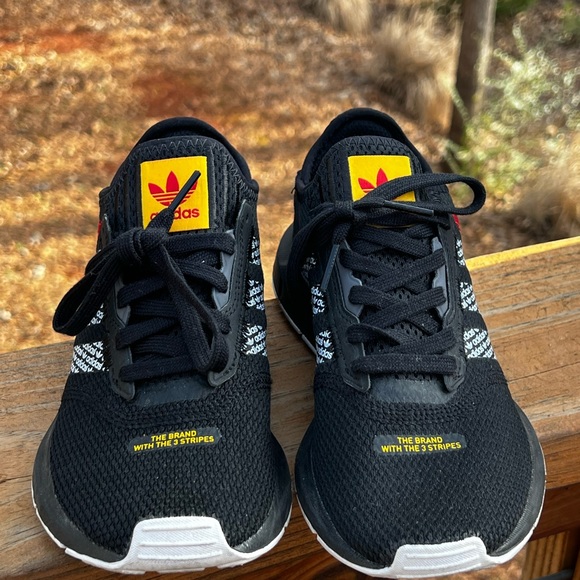 Adidas Originals Swift Run X Athletic Running Sneaker FZ4838 Youth Sz: US 5 - Picture 4 of 13